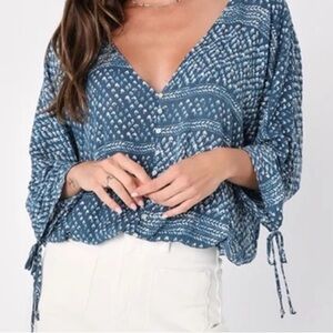 Lulus Carissa Blue Print Long Sleeve Button Front Women’s Top Shirt Size Small